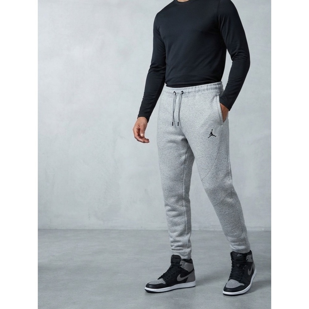 Jordan Grey Fleece Jumpman Logo Tapered Athletic Sweatpants‎ Large